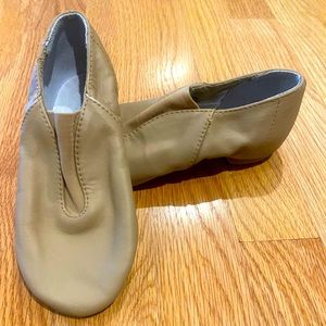 Bloch girls Jazz shoes size 12.5